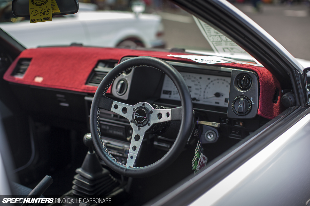 ae86 dash cap