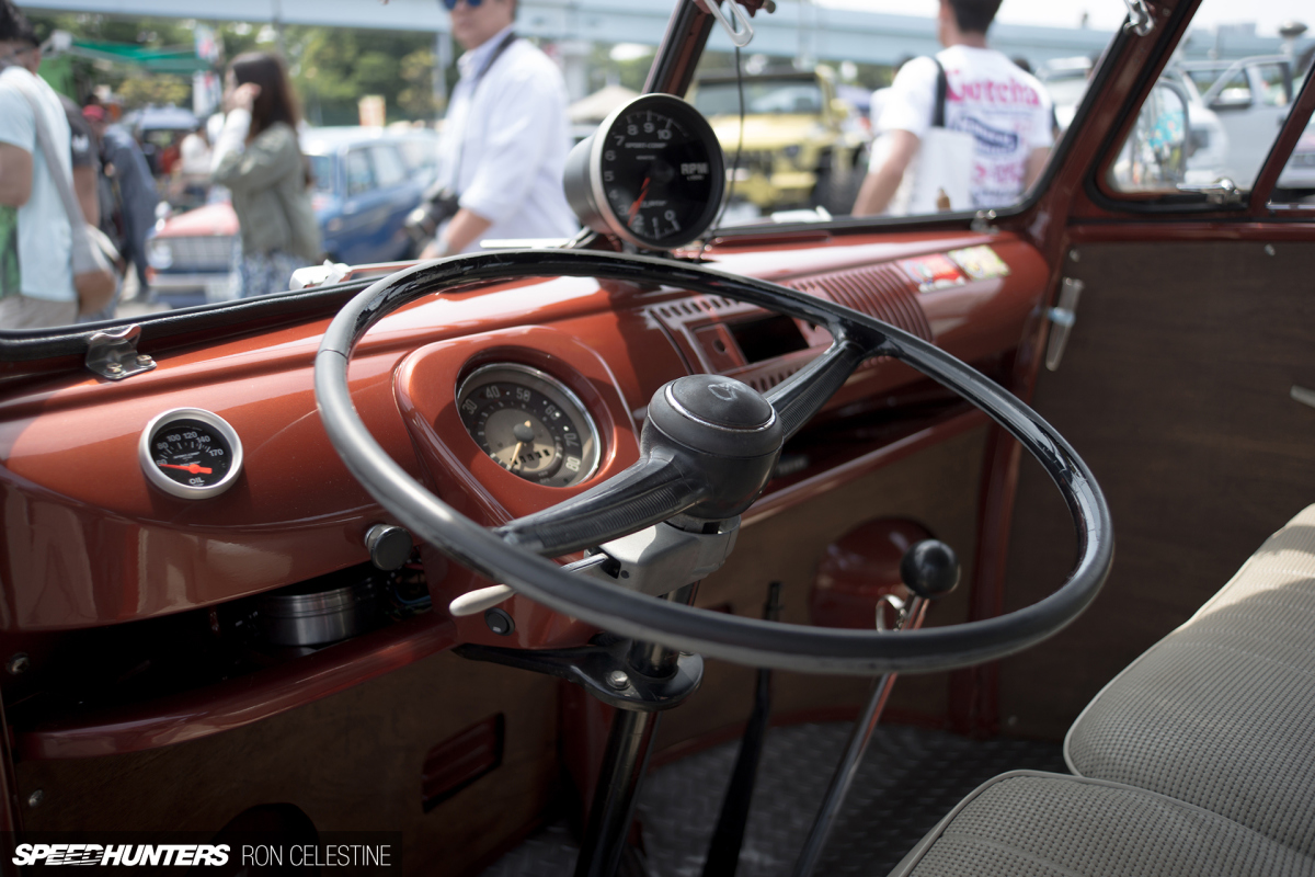 VW_Bus_Image-6