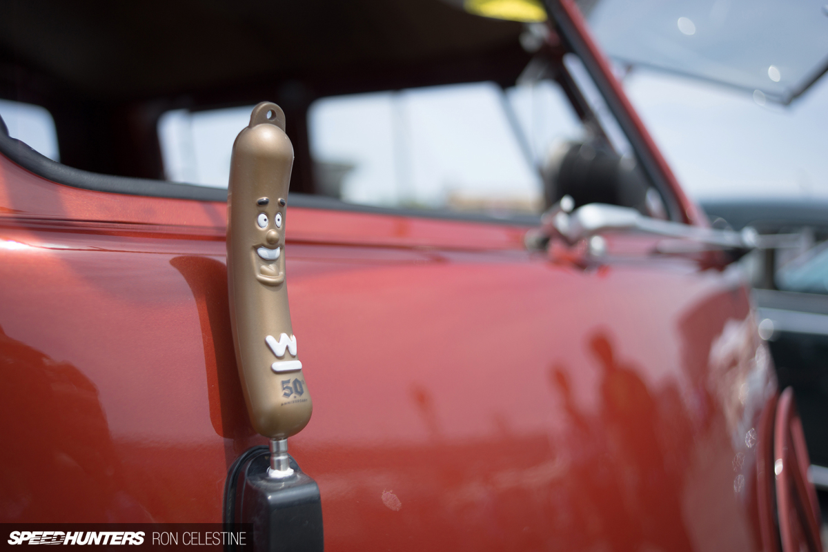 VW_Bus_Image-9