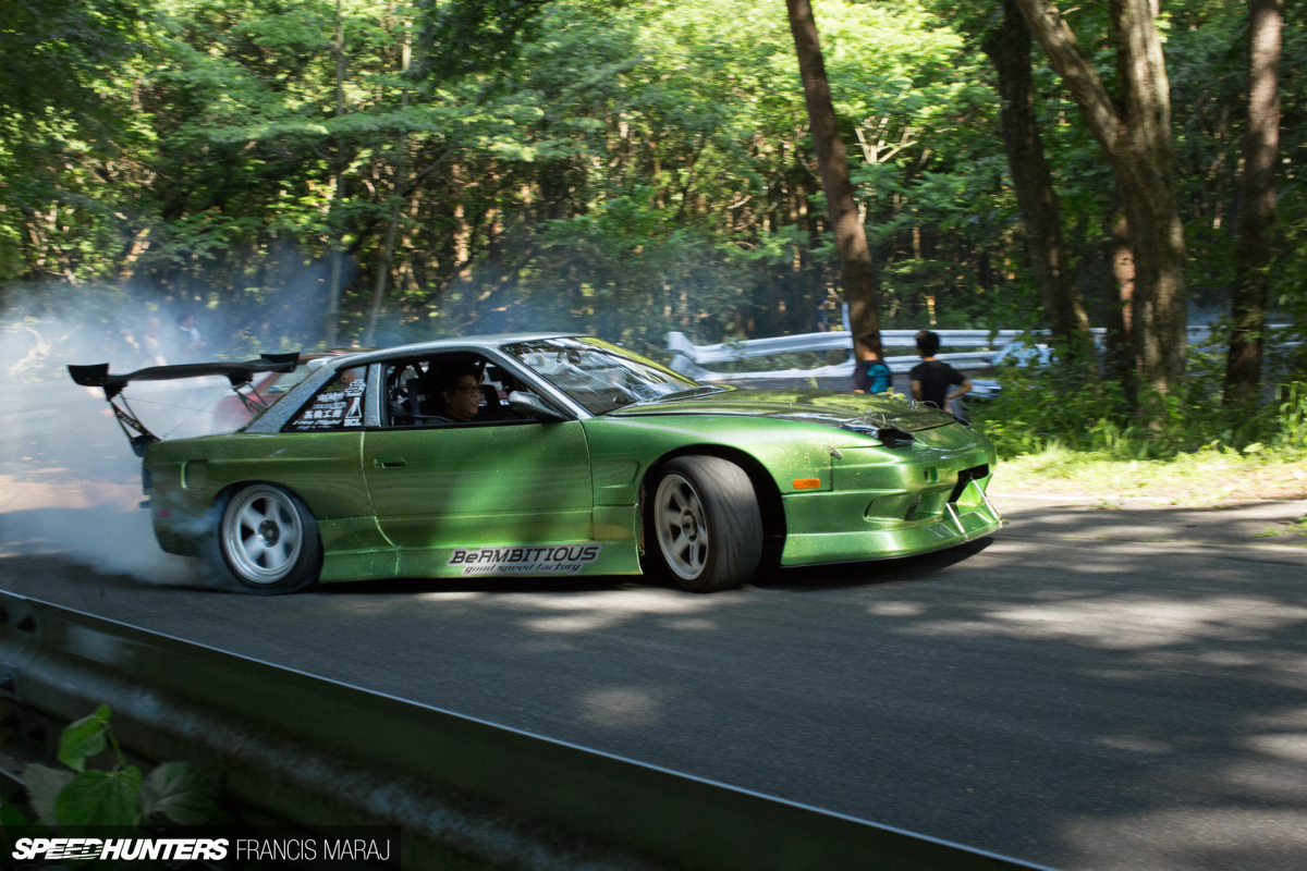 Assetto Corsa - Drifting Nissan 180SX on Gunsai Touge