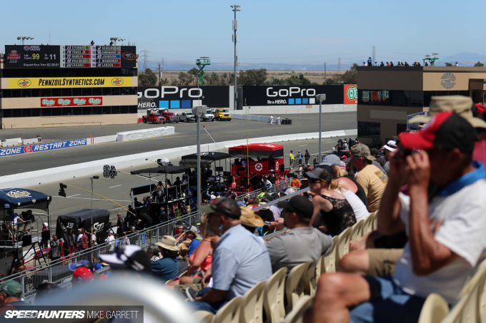 NASCAR-Sonoma-25