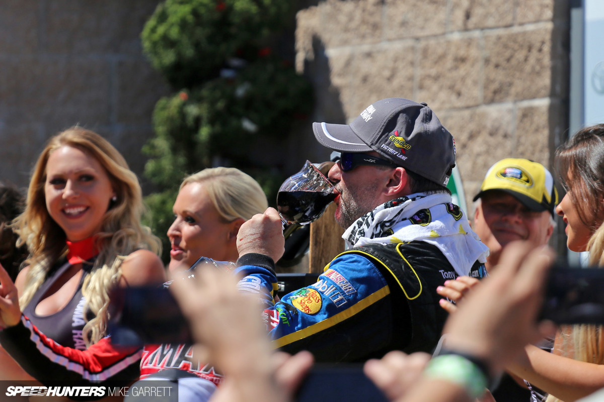 NASCAR-Sonoma-30