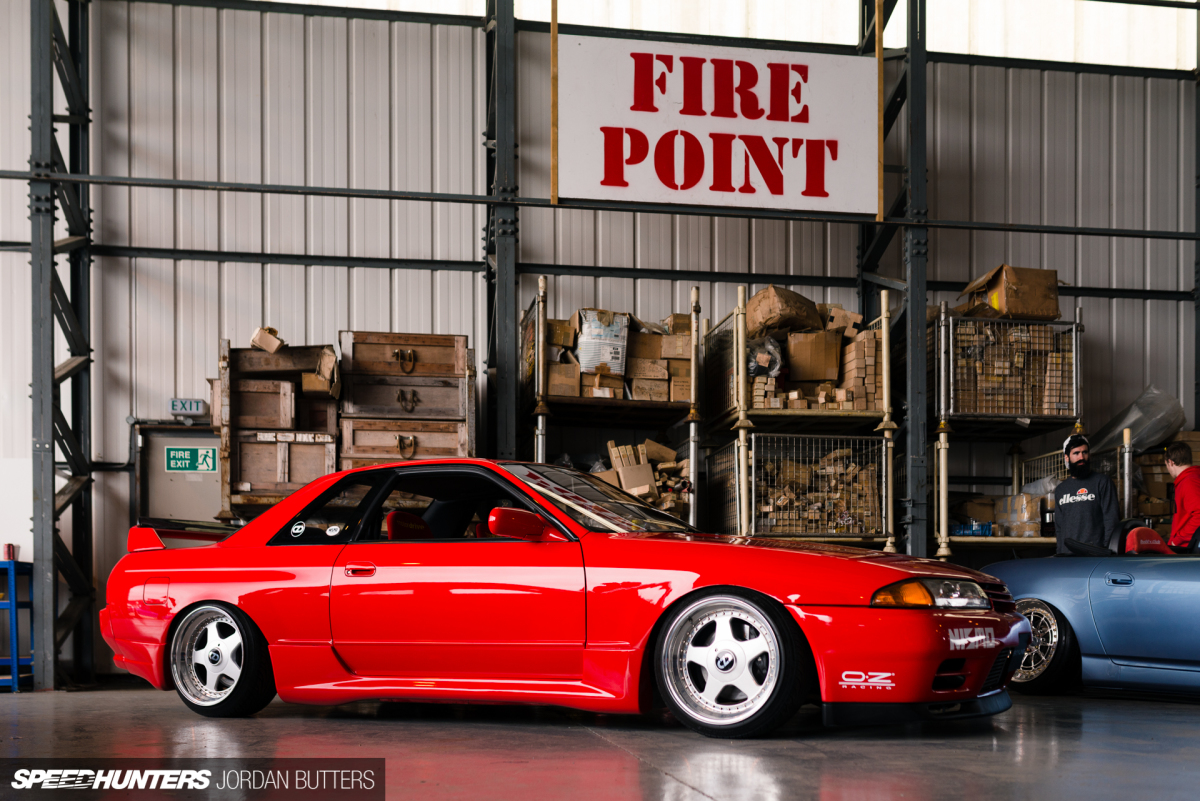 This ’90s-Inspired Skyline Hits The Spot