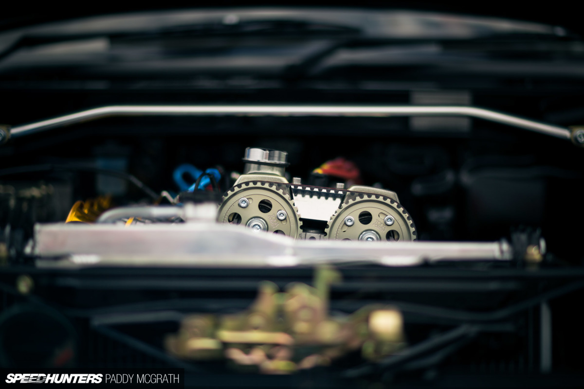 2016 AE86 Noir Limité 16V par Paddy McGrath-10