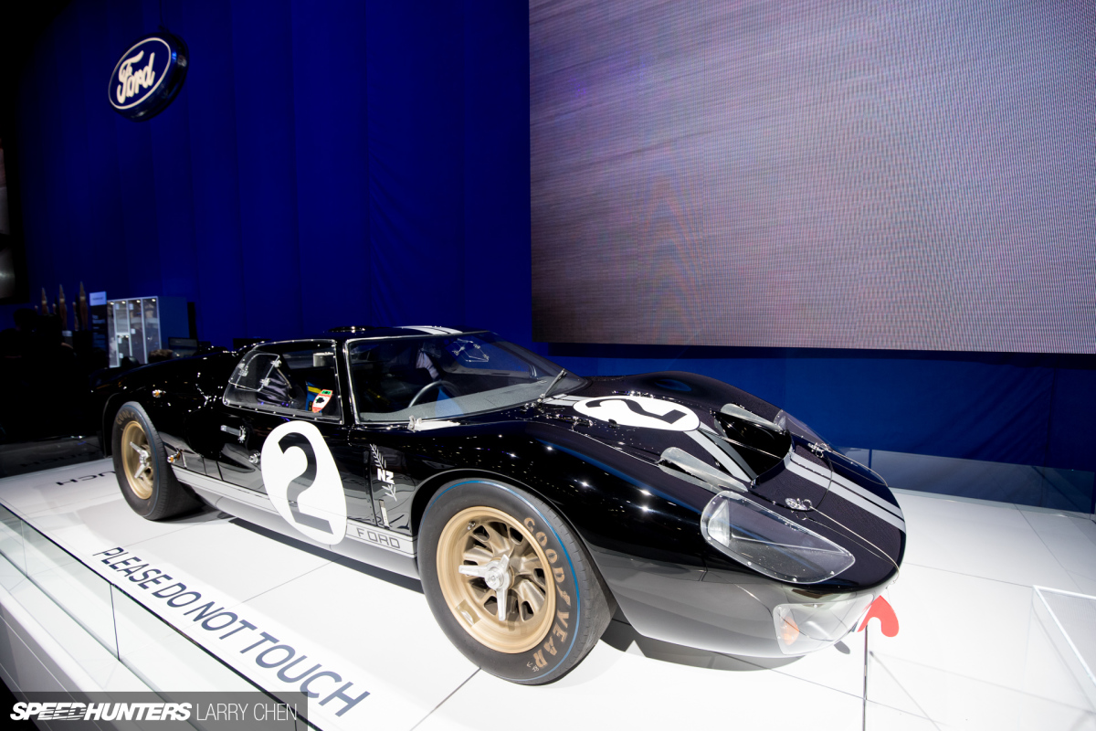 Larry_Chen_Speedhunters_SEMA_2016_Race_Cars-6