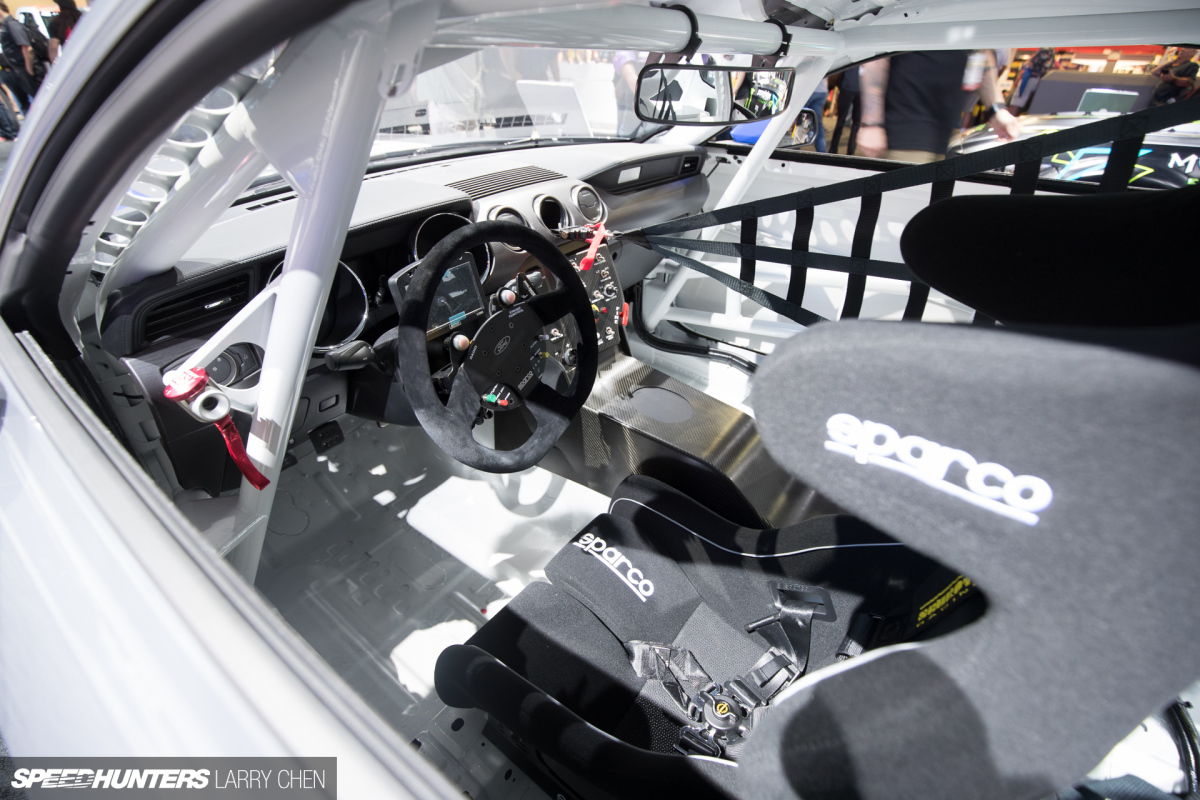 Larry_Chen_Speedhunters_SEMA_2016_Race_Cars-16