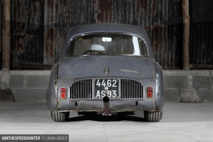 SH_IATS_RENAULT_DAUPHINE_F-GROUT-4871