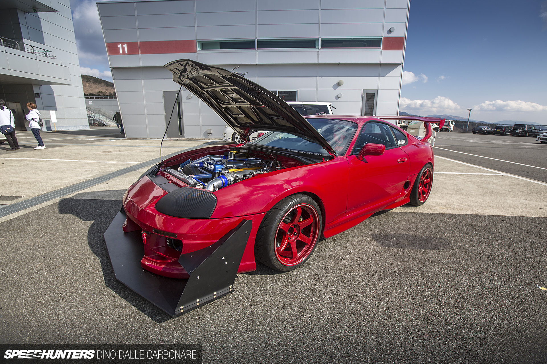 From Drag To Material Auto Supra -