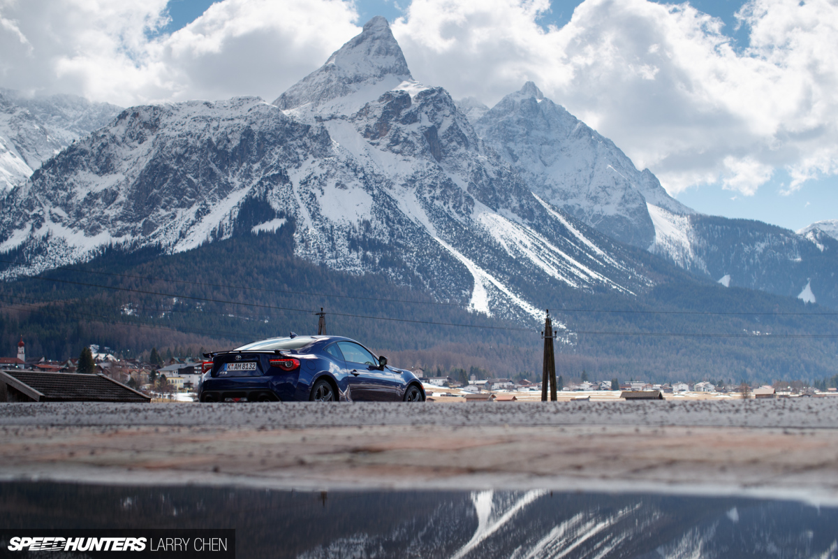 Larry_Chen_Speedhunters_Geneva_show_2017_toyota86_drive_02