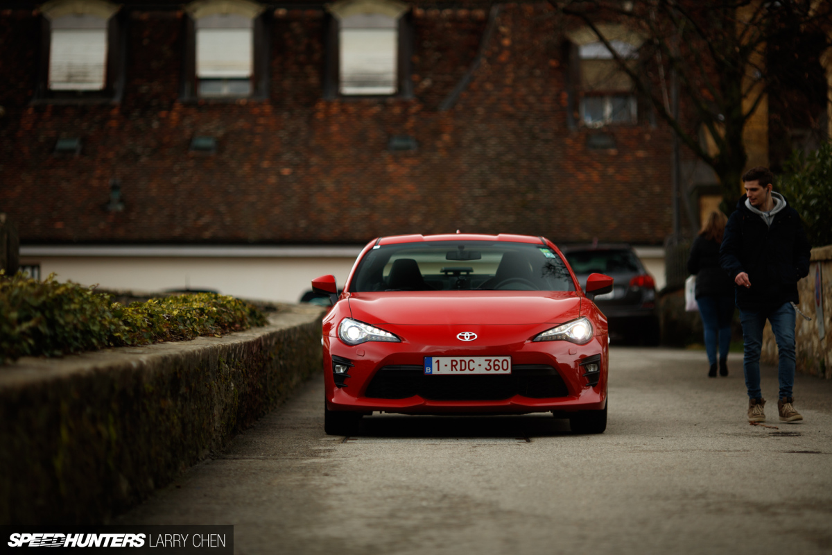 Larry_Chen_Speedhunters_Geneva_show_2017_toyota86_drive_27