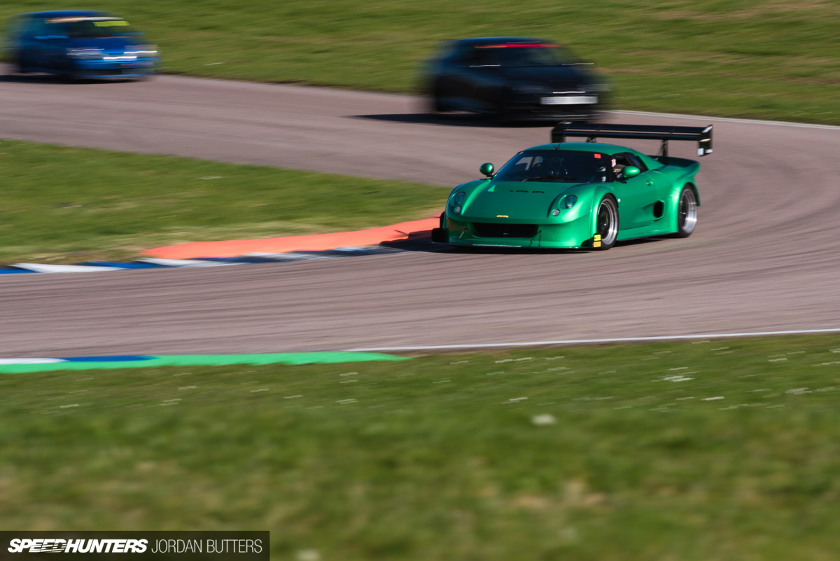 noble-m12-jordanbutters-speedhunters-7