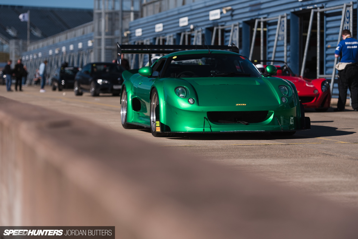 noble-m12-jordanbutters-speedhunters-10