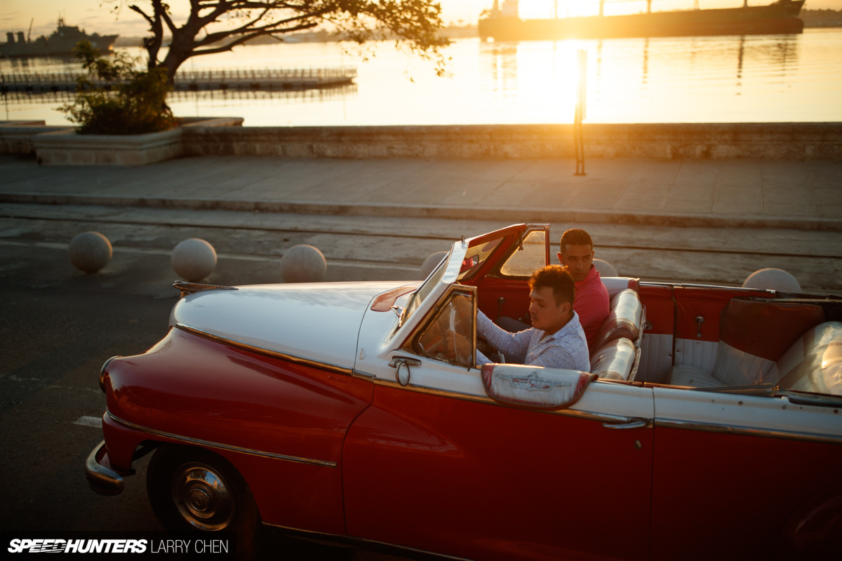 Larry_Chen_Speedhunters_havana_cuba_car_spotting_14