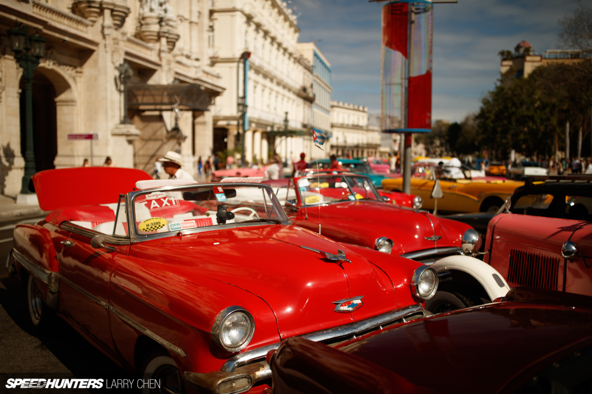 Larry_Chen_Speedhunters_havana_cuba_car_spotting_27