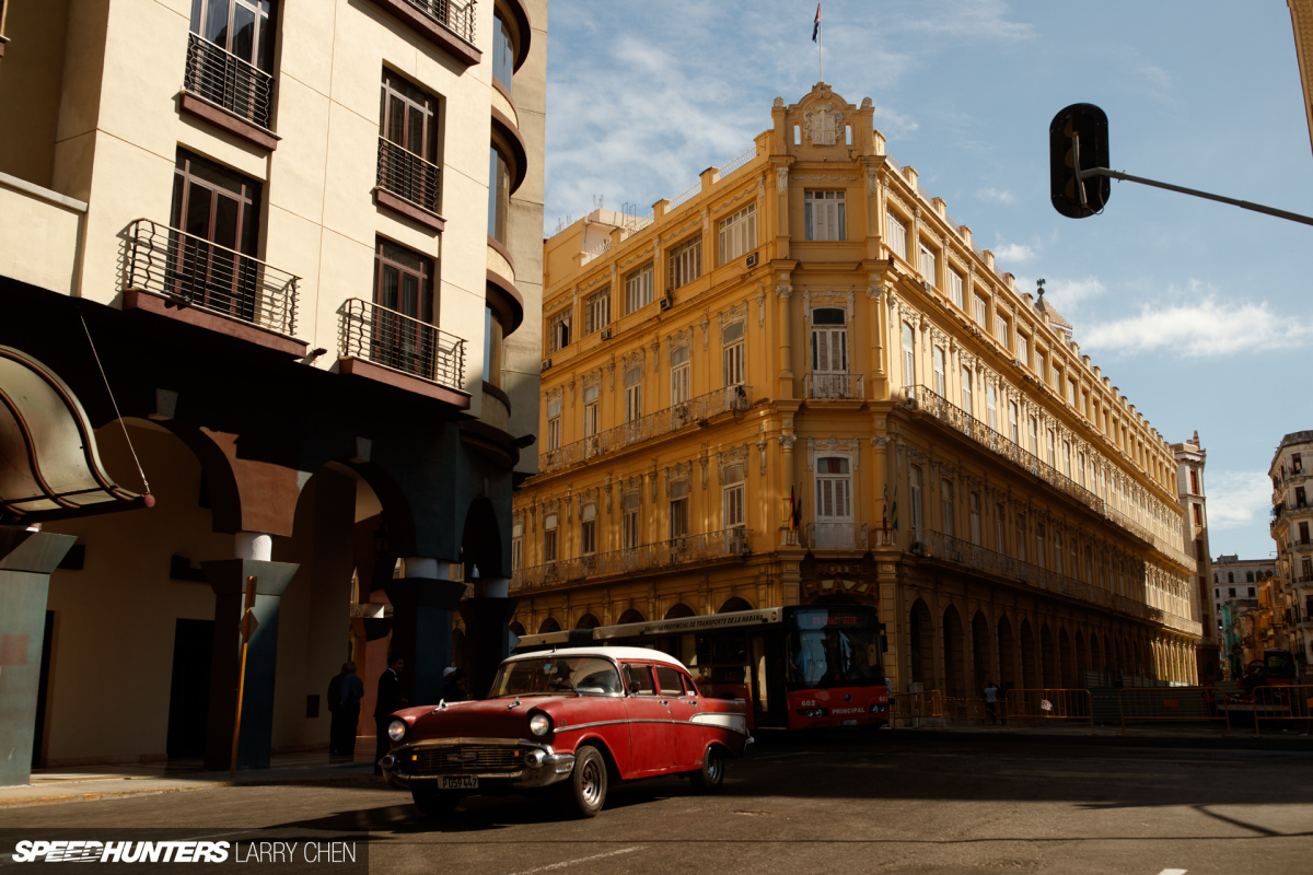 Larry_Chen_Speedhunters_havana_cuba_car_spotting_30
