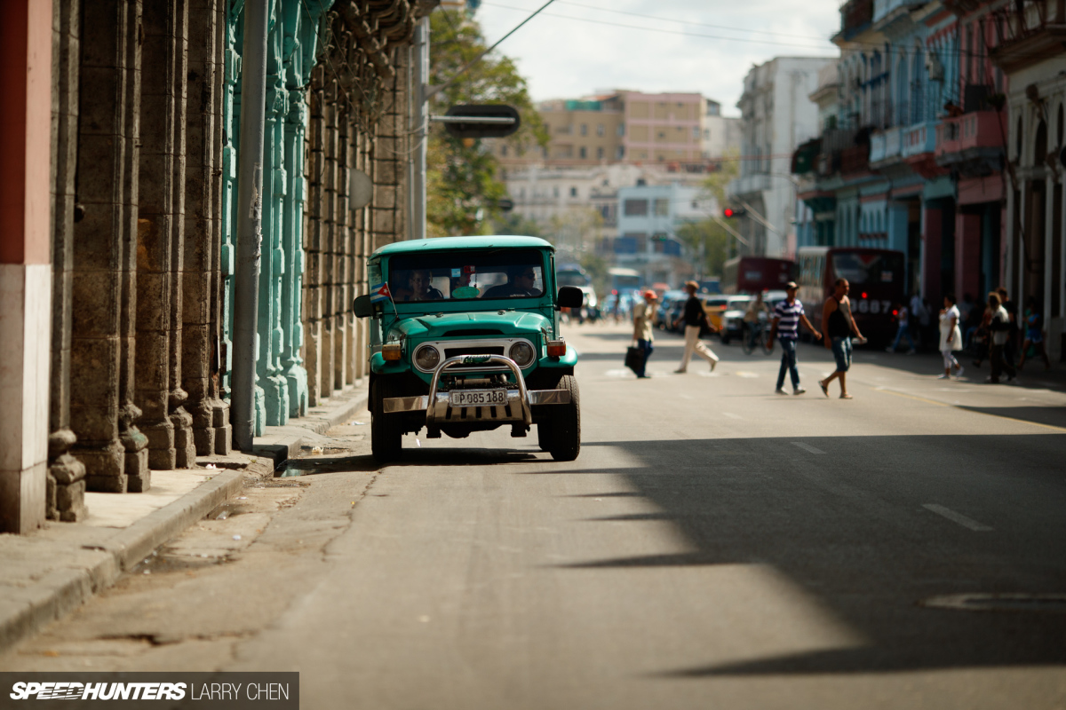 Larry_Chen_Speedhunters_havana_cuba_car_spotting_31