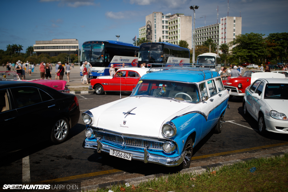 Larry_Chen_Speedhunters_havana_cuba_car_spotting_76