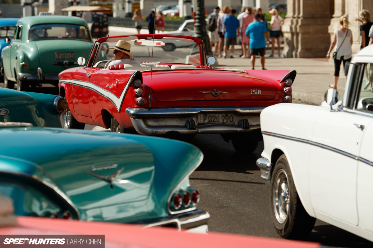 Larry_Chen_Speedhunters_havana_cuba_car_spotting_97