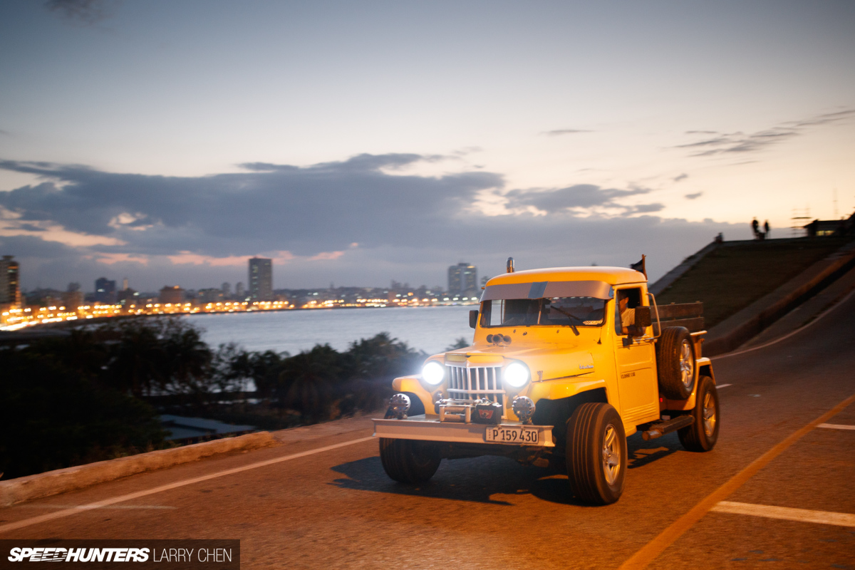 Larry_Chen_Speedhunters_havana_cuba_car_spotting_104