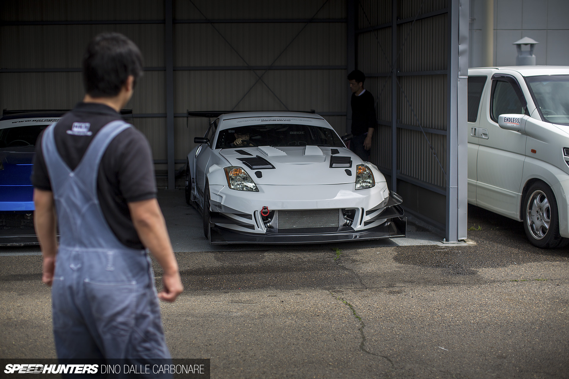 should i buy a 350z