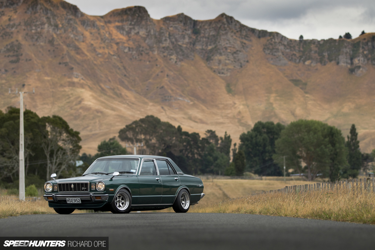 Toyota_Corona_Mark II_Cressida_V12_Speedhunters_Richard_Opie_2017 (12)