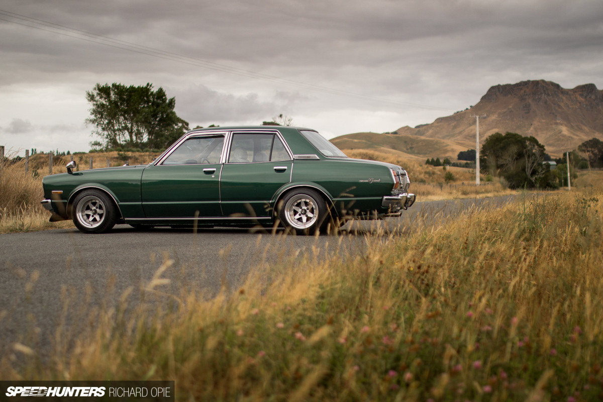 Toyota_Corona_Mark II_Cressida_V12_Speedhunters_Richard_Opie_2017 (16)