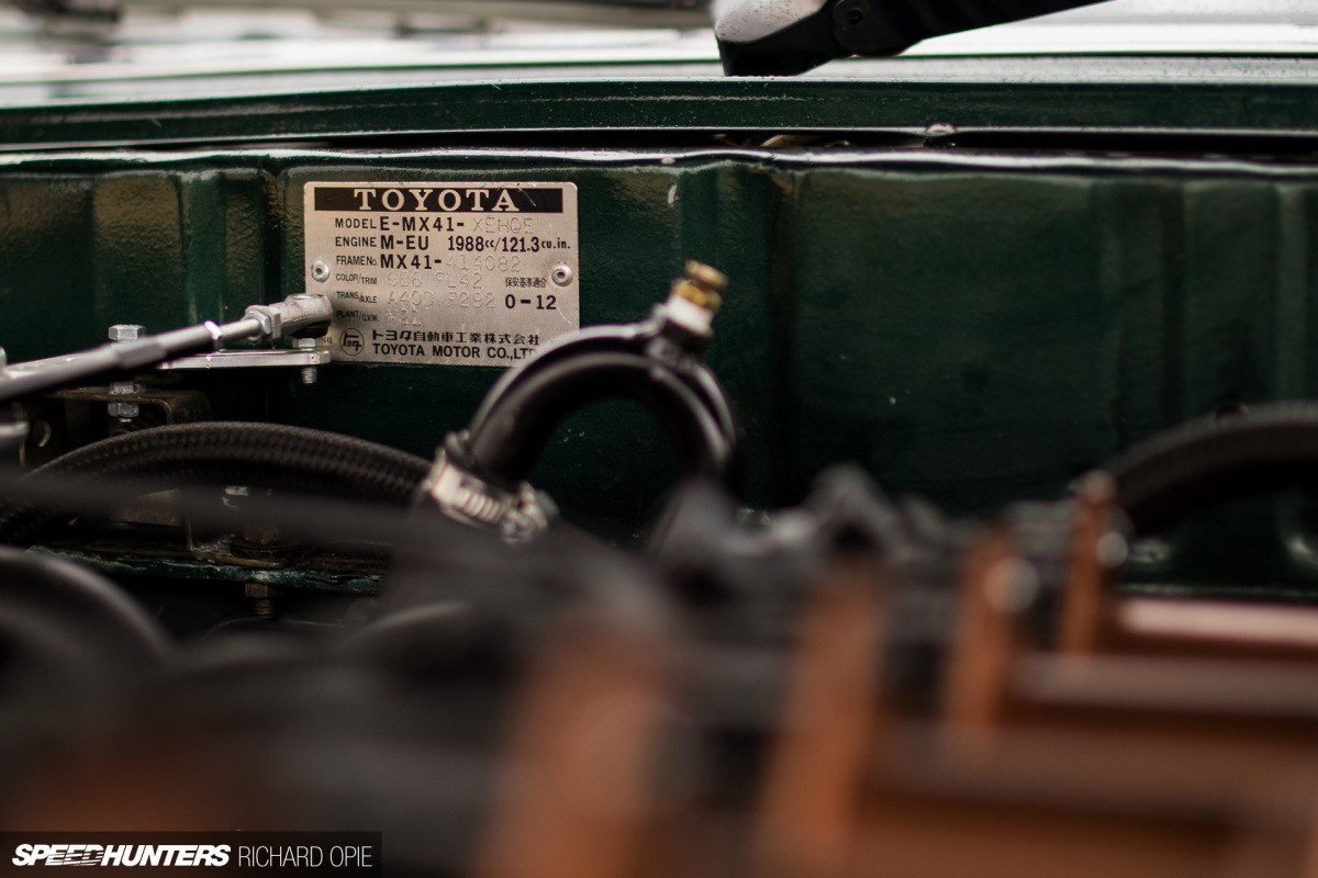 Toyota_Corona_Mark II_Cressida_V12_Speedhunters_Richard_Opie_2017 (50)