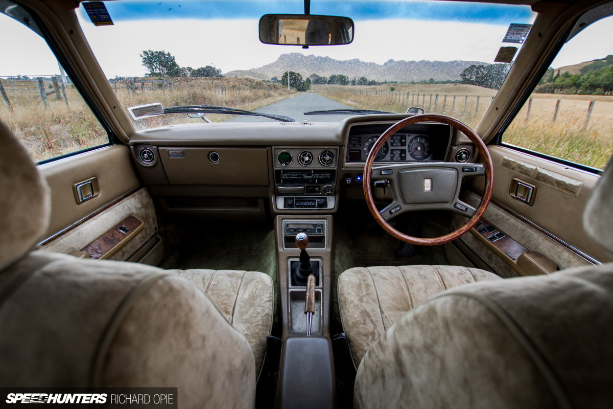 Toyota_Corona_Mark II_Cressida_V12_Speedhunters_Richard_Opie_2017 (60)