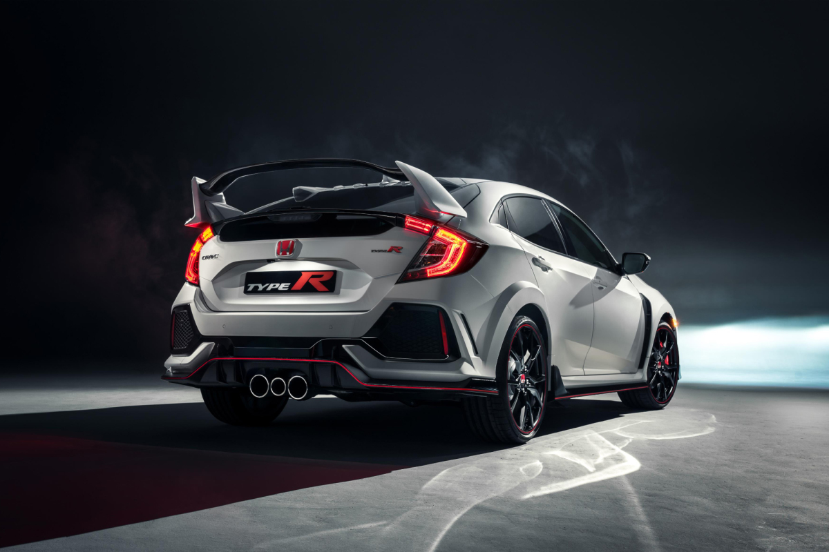 06___2017_Civic_Type_R__European_Version_