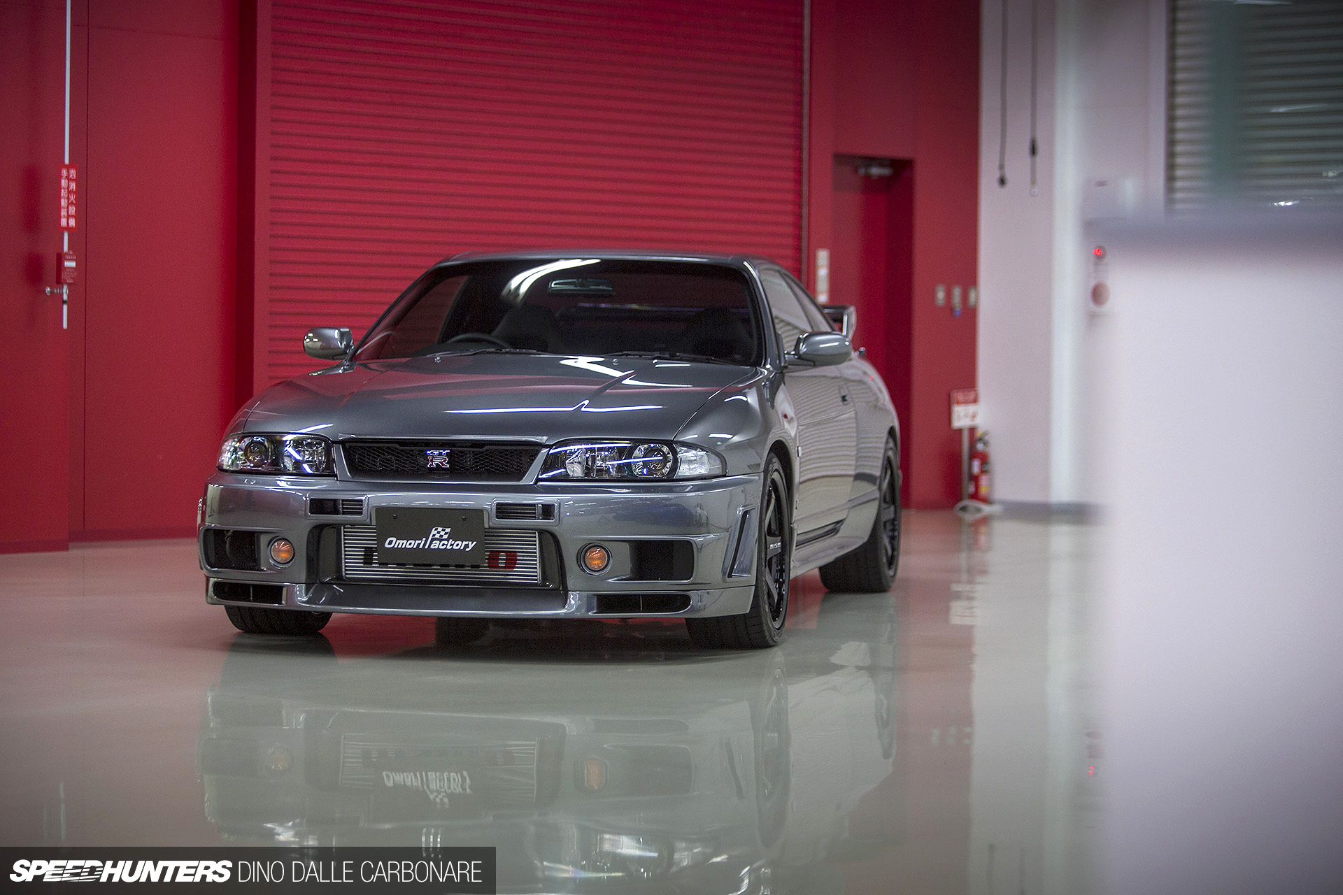 Nissan Skyline GT-R Nismo 400R - watch us drive the ultimate Skyline