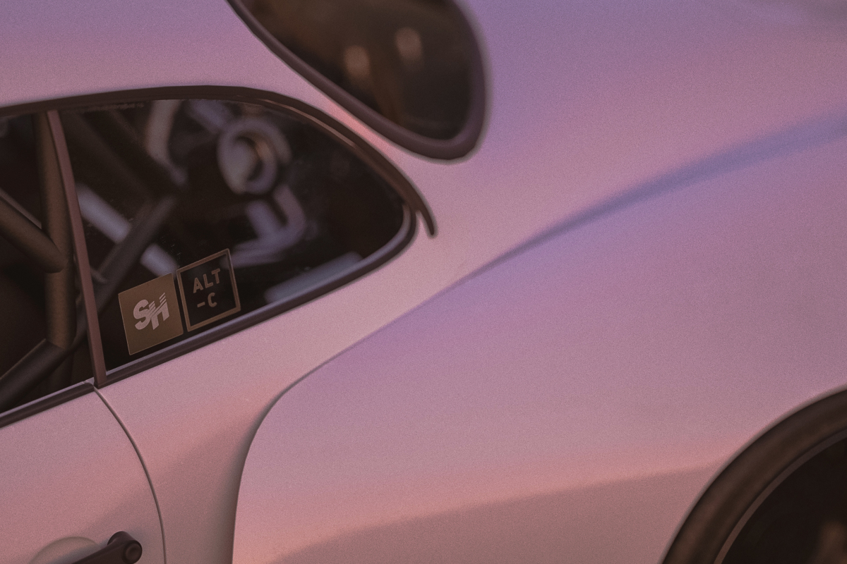 SPEED_HUNTERS_ASH_THORP_GHIA_Z_2560_032