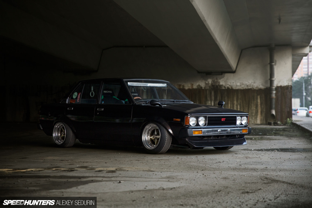 Shakotan Style On The Streets Of Moscow