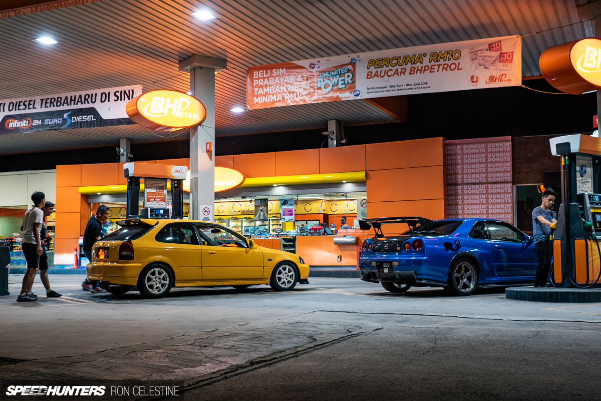 ron_celestine_Type_R_Nissan_GTR_malaysia_nightmeet