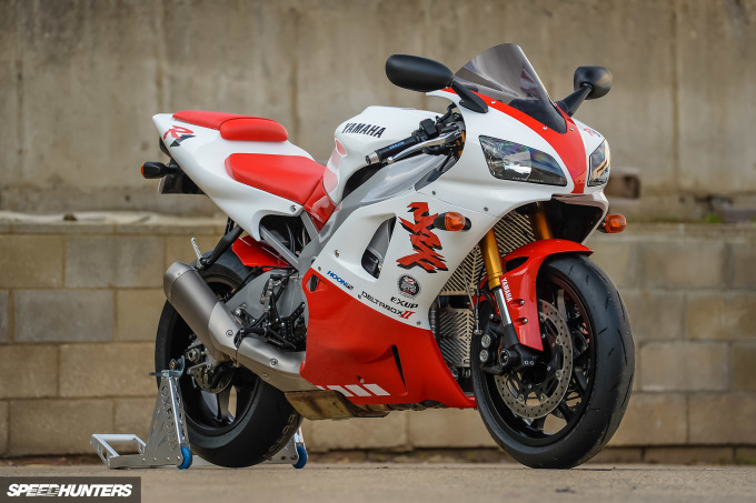 Yamaha-R1--WE98-Mark-Boxer-Speedhunters (28)