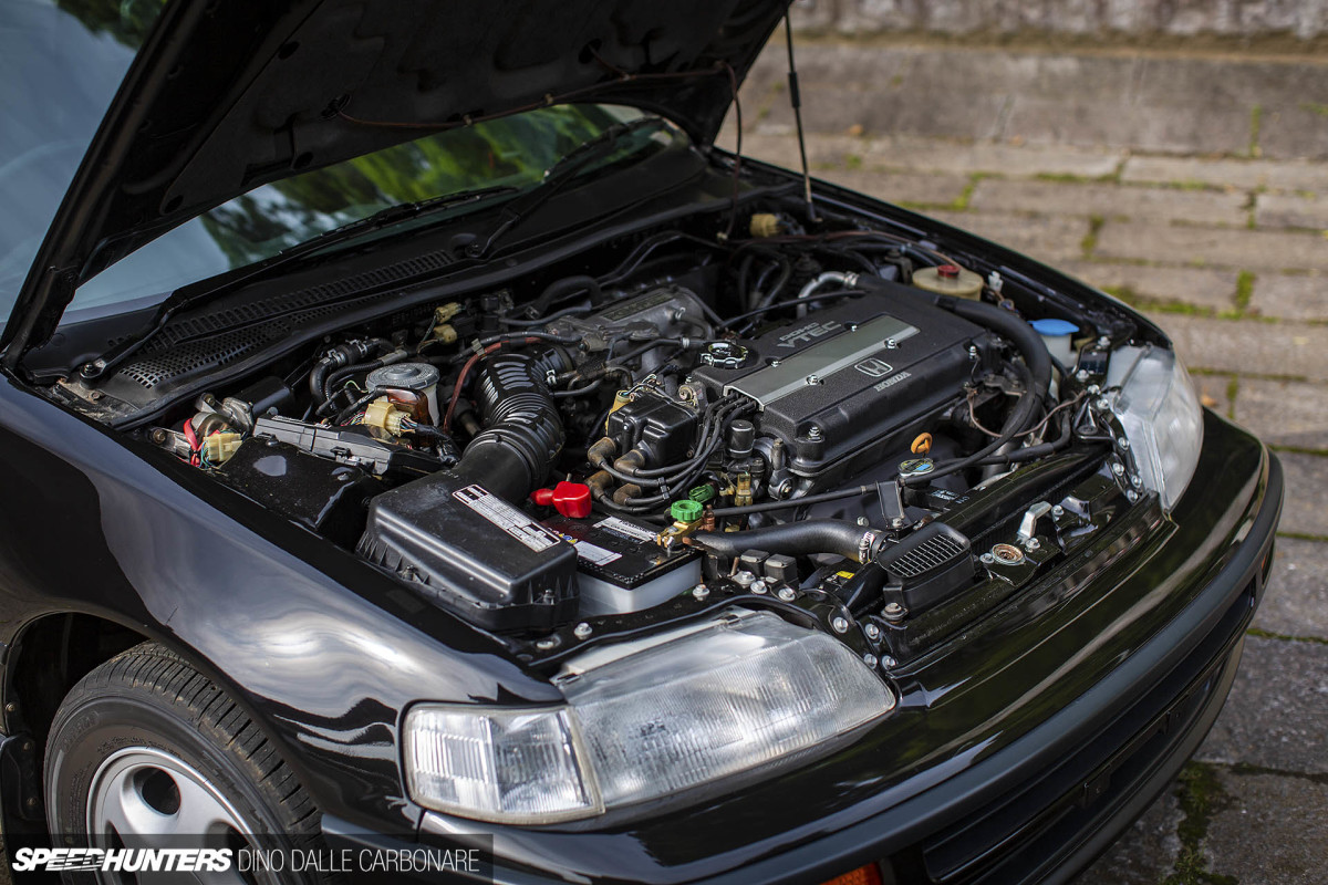 Back To Basics Driving A Stock Honda Cr X Sir Speedhunters