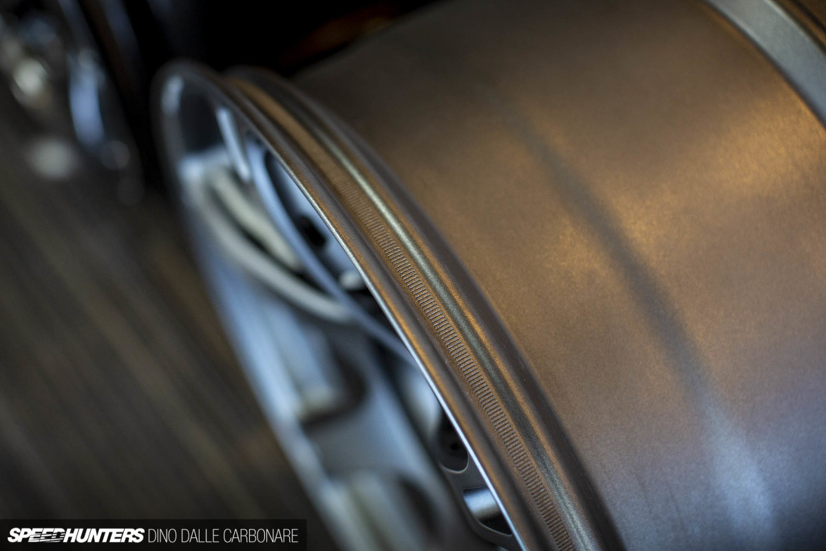 rays_volk_racing_dino_dalle_carbonare_22