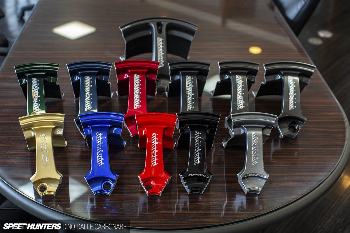 rays_volk_racing_dino_dalle_carbonare_35