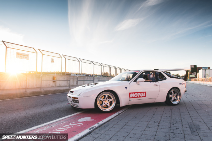 Porsche-944-drift-jordanbutters-speedhunters-