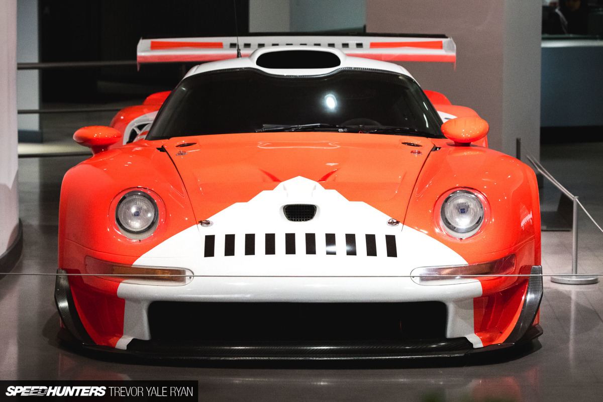 2018-SH-Peteresen-Porsche-Effect-Trevor-Ryan_007