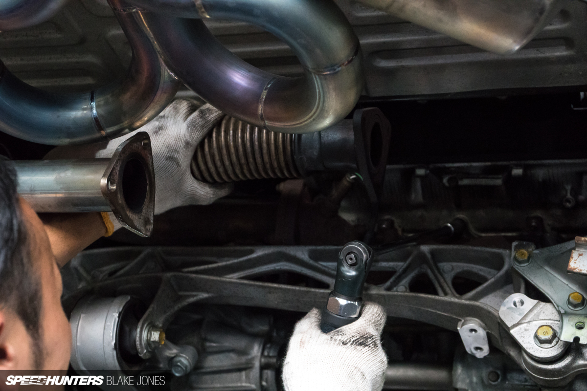 Fujitsubo-manifold-ProjectNSX-blakejones-speedhunters--8