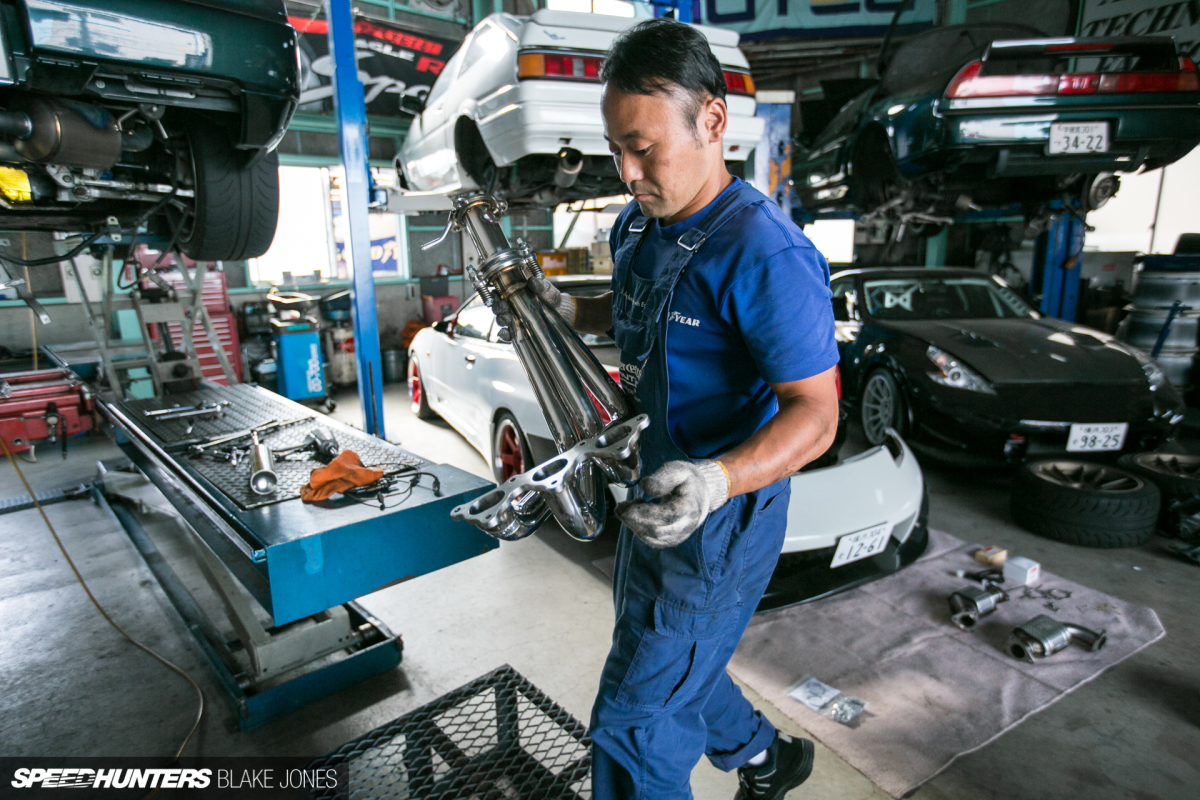 Fujitsubo-manifold-ProjectNSX-blakejones-speedhunters--45