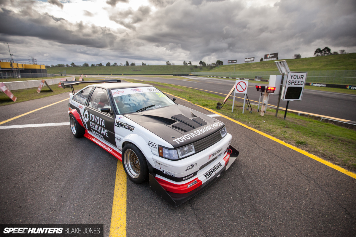 The Ultimate Drift Transition In An AE86