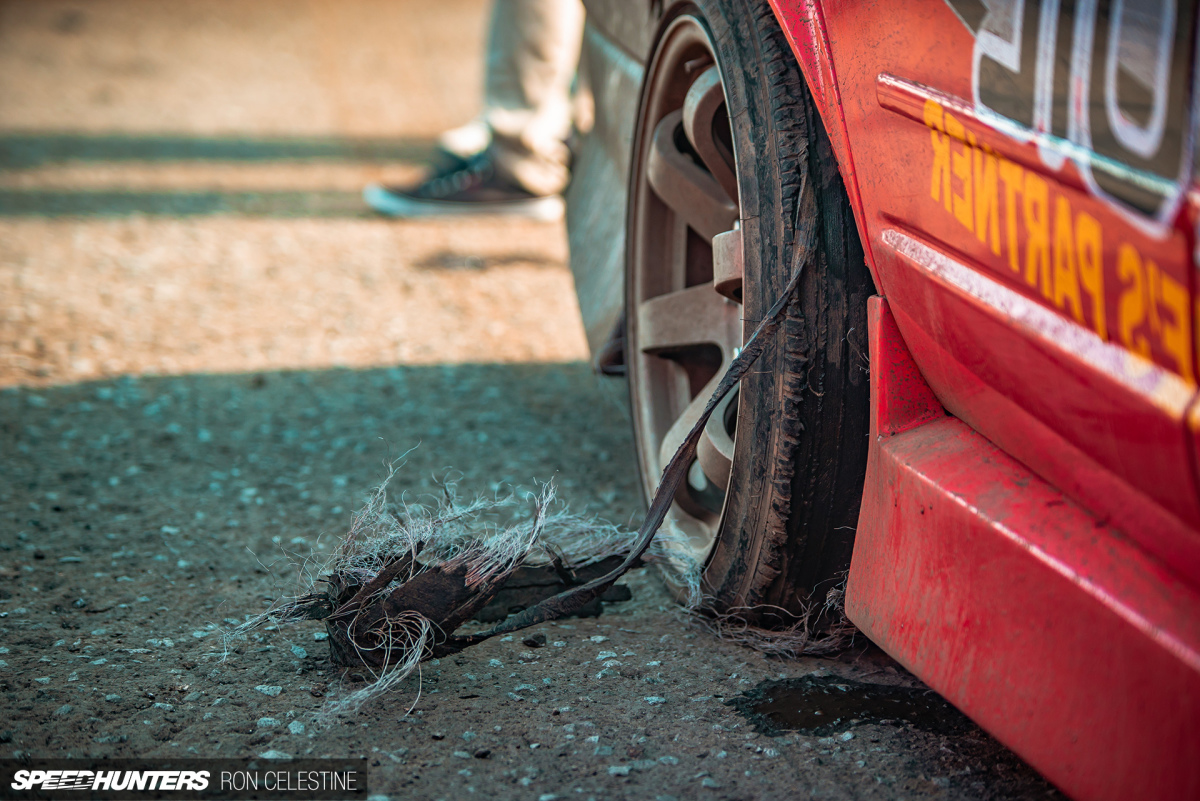 Ron_Celestine_Speedhunters_Tawau_Raretro_drift_blowntire
