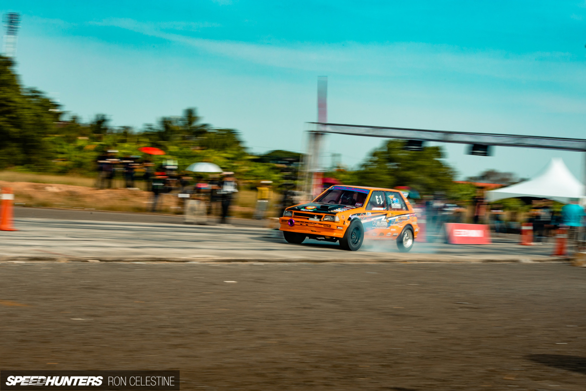 Ron_Celestine_Speedhunters_Tawau_Raretro_drag_fwd