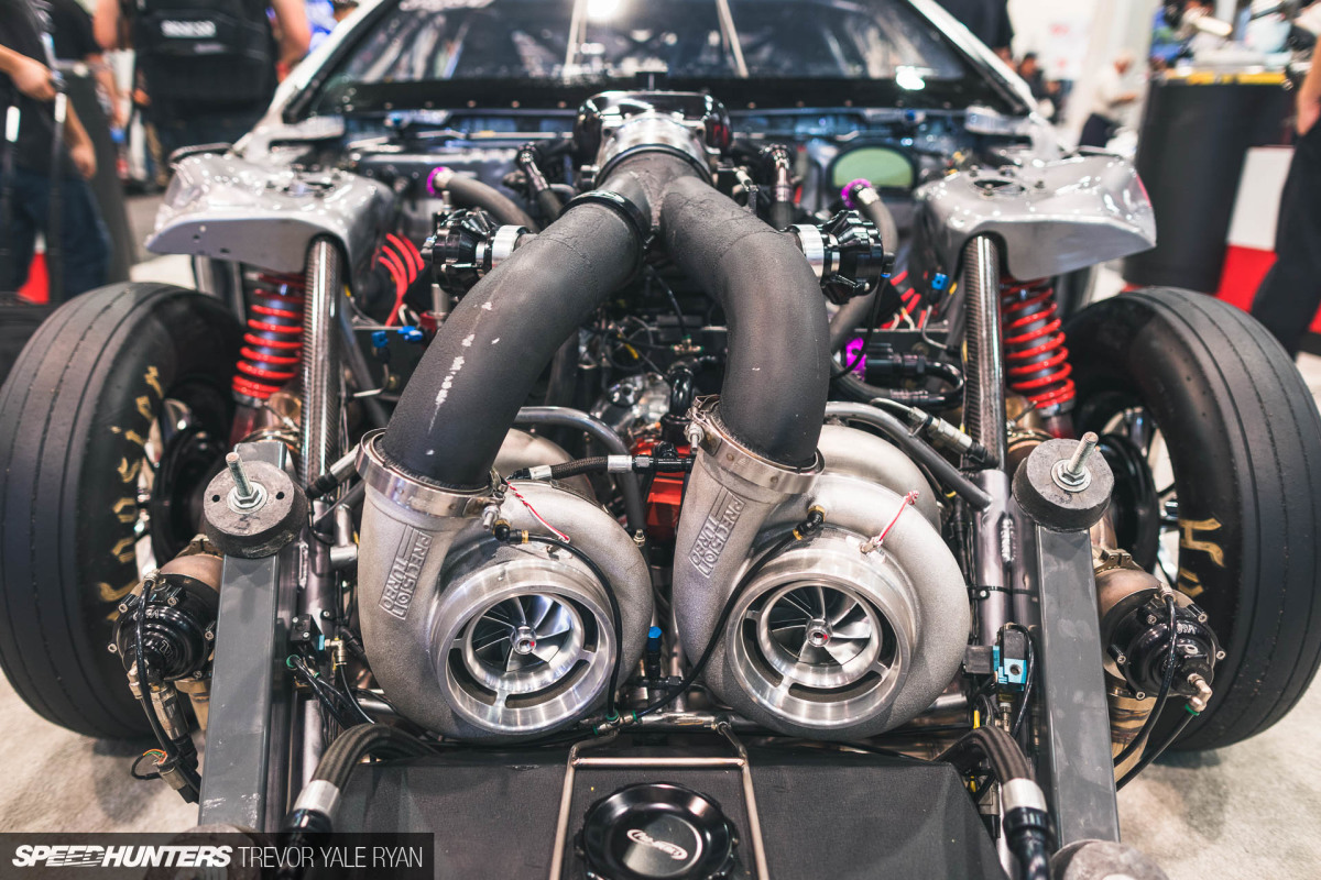 2018-SH_Engine-Bays-Of-SEMA_Trevor-Ryan-005_5148