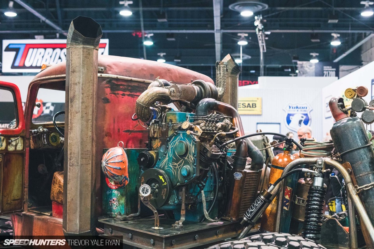 2018-SH_Engine-Bays-Of-SEMA_Trevor-Ryan-008_5048