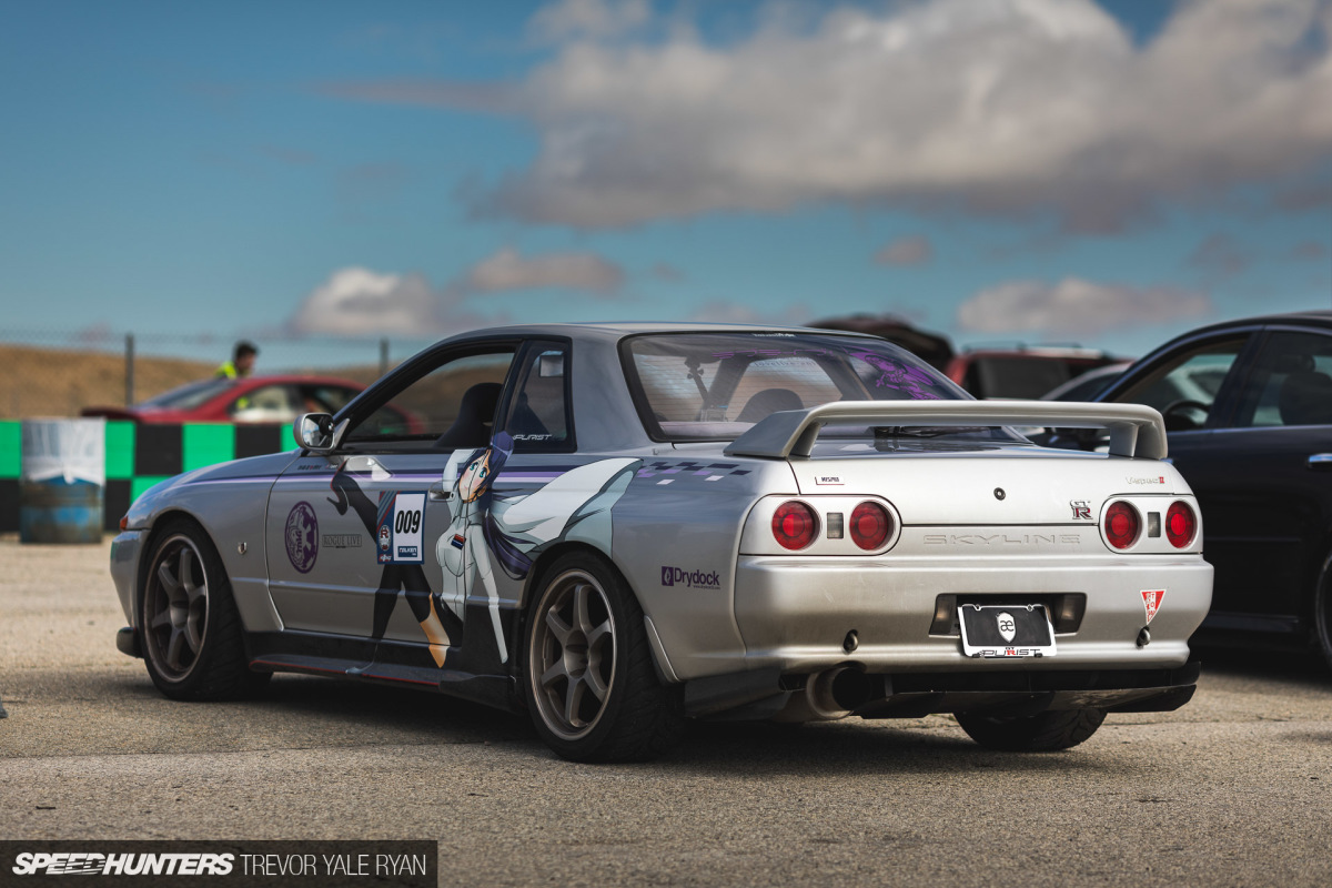 Nissan Skyline r32 Itasha