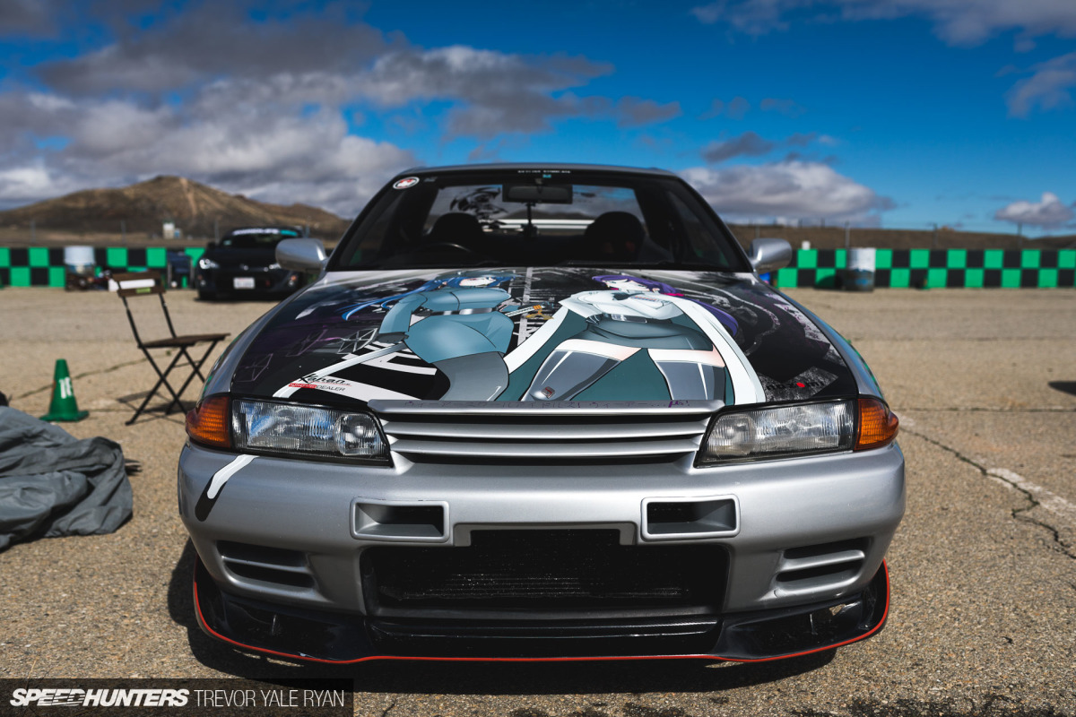 2018-Speedhunters_Itasha-Style-R32-Skyline_Trevor-Ryan-022_3299