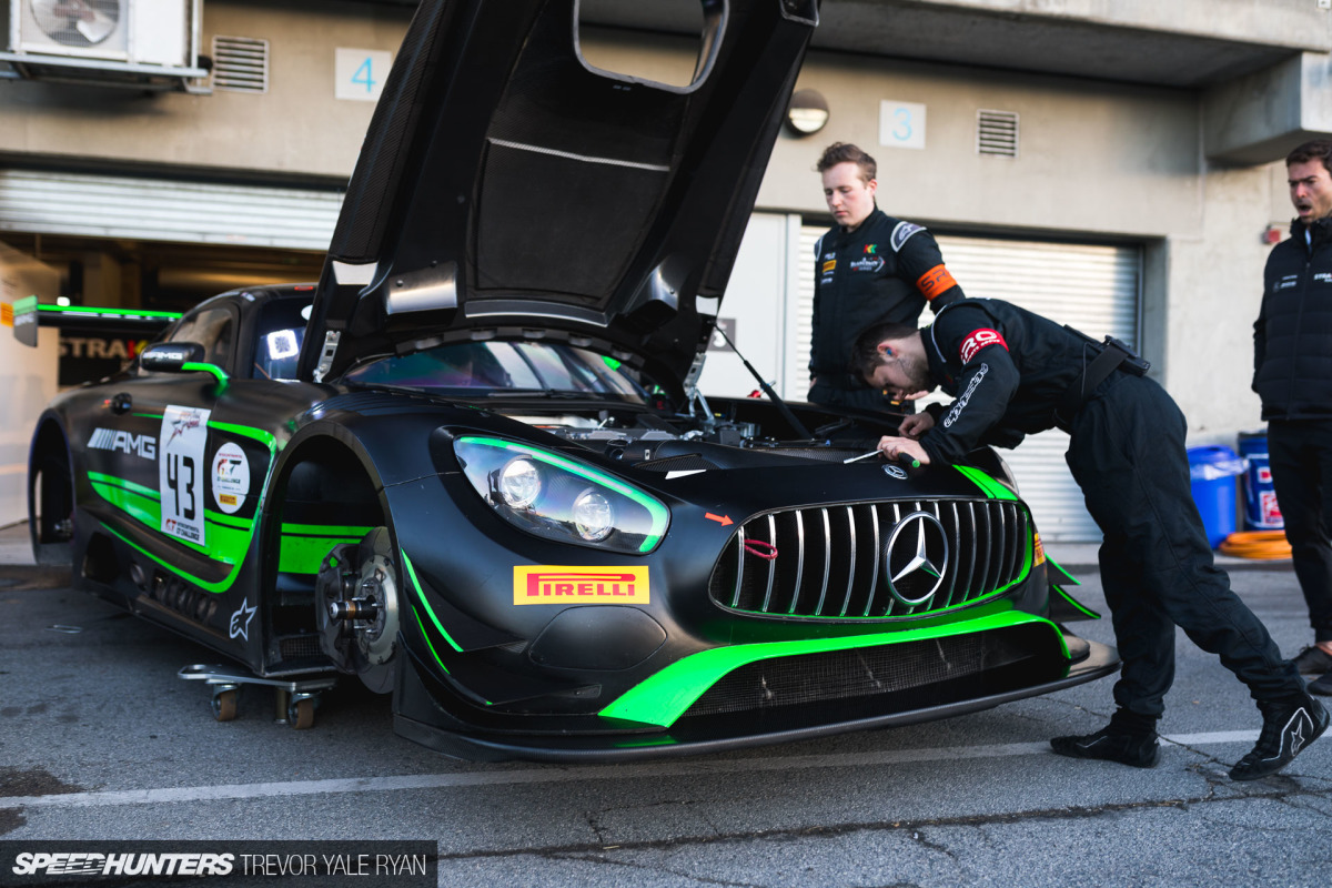 2018-Speedhunters_California-8-Hour-Race-Prep_Trevor-Ryan-017_6649