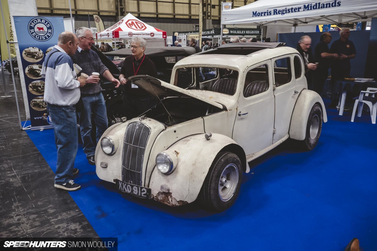 speedhunters-simon-woolley-classique-et-resto-show-morris